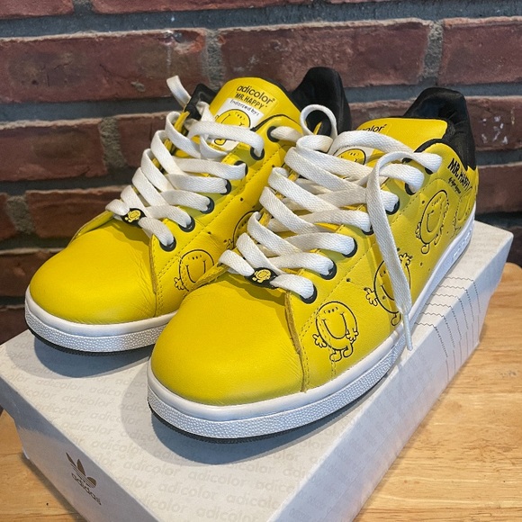 Adidas Mr Happy Stan Smith sz 9.5 and track jacket $250 for the set - Picture 2 of 7